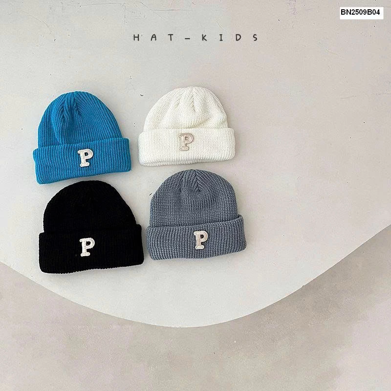 MŨ LEN CHỮ P NHÍ