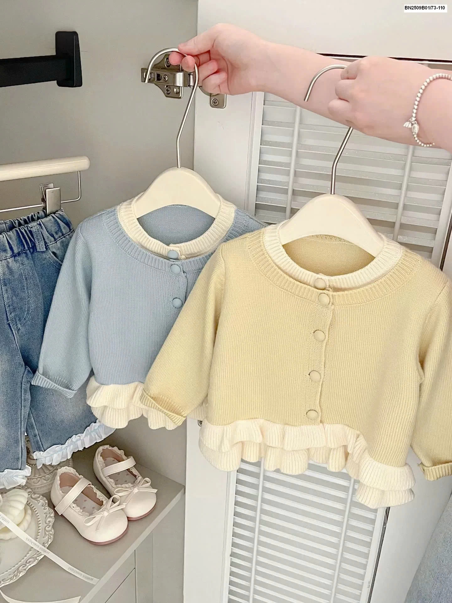 ÁO KHOÁC LEN GIẢ 2 LƠP SZ NHÍ