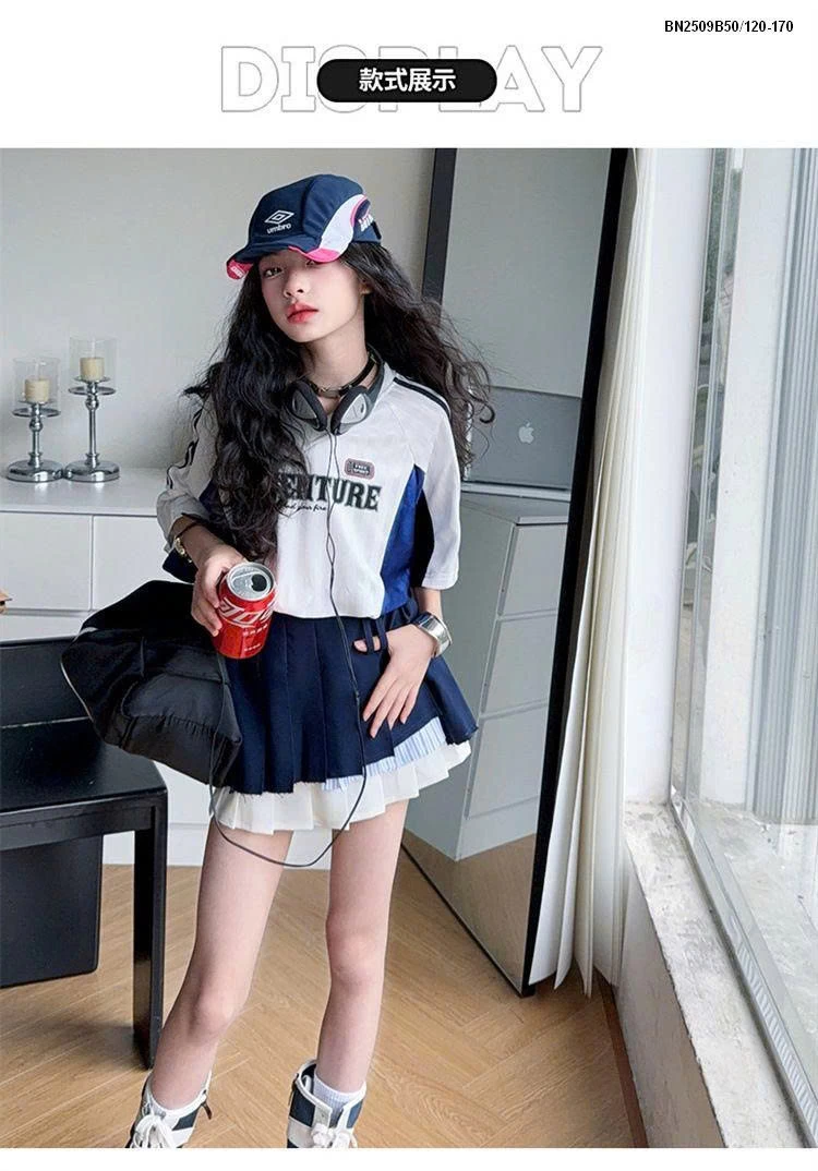 SET ÁO THỂ THAO DÁNG CRT MIX CHÂN VÁY XẾP LY