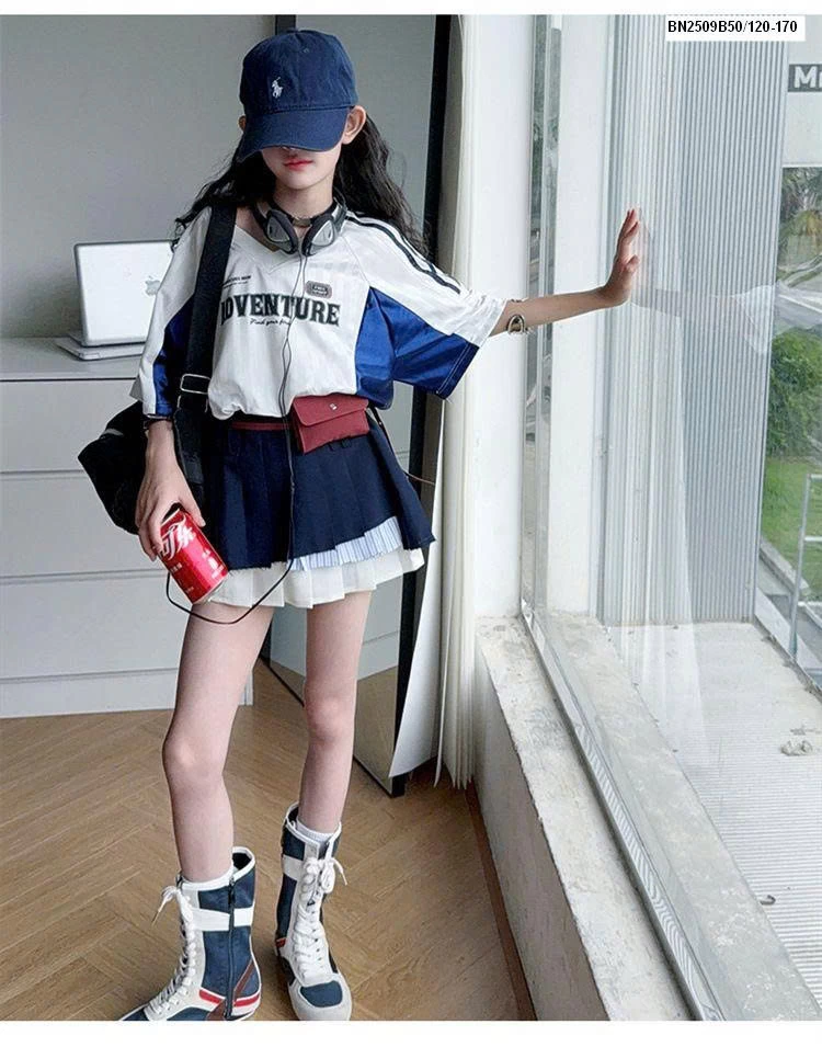 SET ÁO THỂ THAO DÁNG CRT MIX CHÂN VÁY XẾP LY