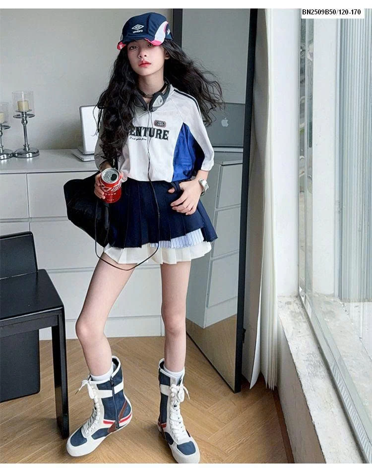 SET ÁO THỂ THAO DÁNG CRT MIX CHÂN VÁY XẾP LY