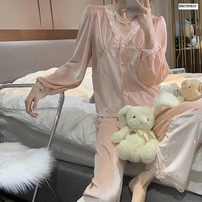 PIZAMA NHUNG VIỀN REN NỮ