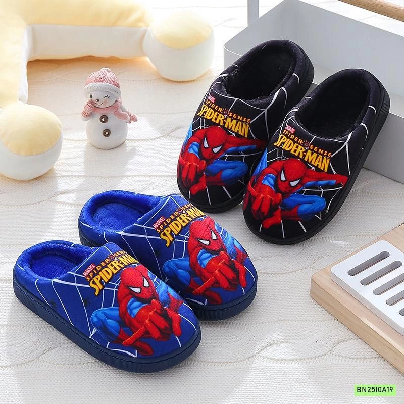 DÉP LÔNG ĐI TRONG NHÀ SPIDERMAN