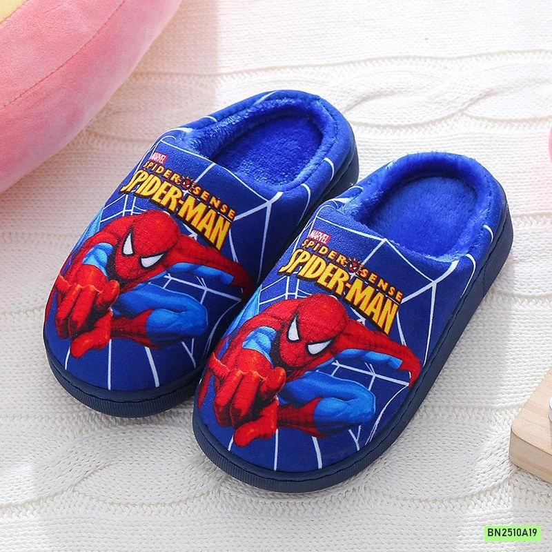 DÉP LÔNG ĐI TRONG NHÀ SPIDERMAN