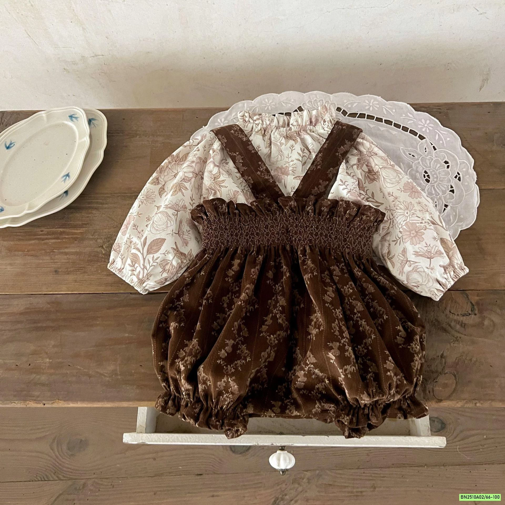 SƠ MI HOA MIX YẾM NHUNG NÂU