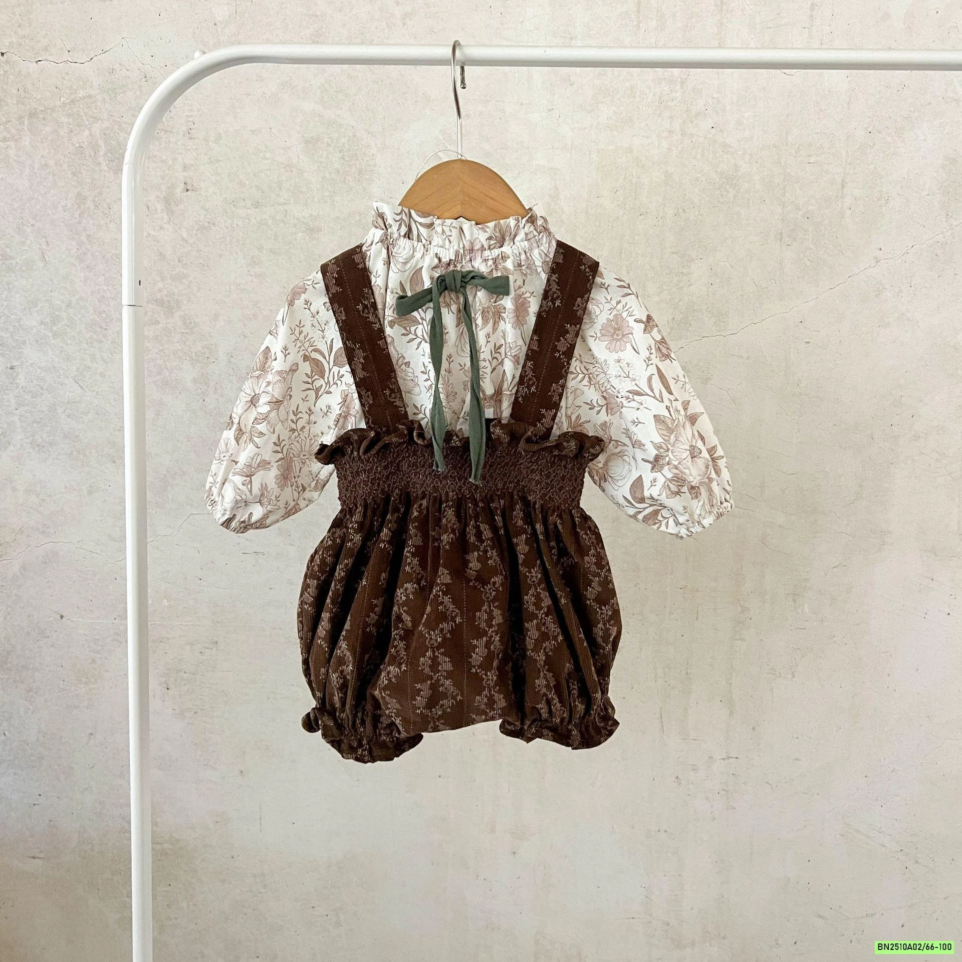 SƠ MI HOA MIX YẾM NHUNG NÂU