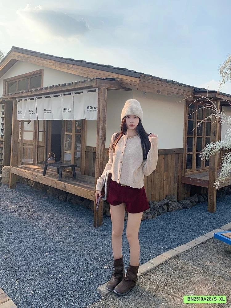 CARDIGAN MOSESQUEEN HOT HIT