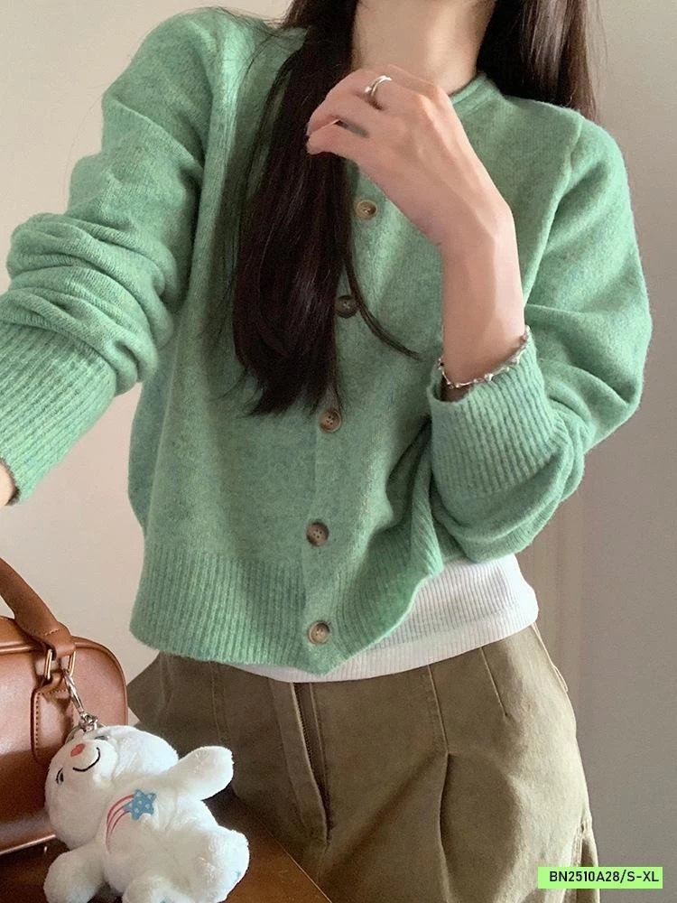 CARDIGAN MOSESQUEEN HOT HIT