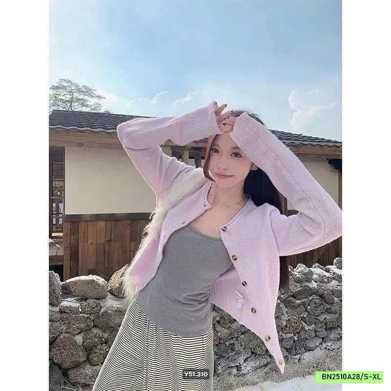 CARDIGAN MOSESQUEEN HOT HIT