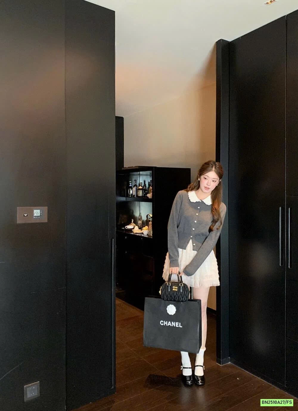 CARDIGAN DỆT CỔ SEN WGWE7612