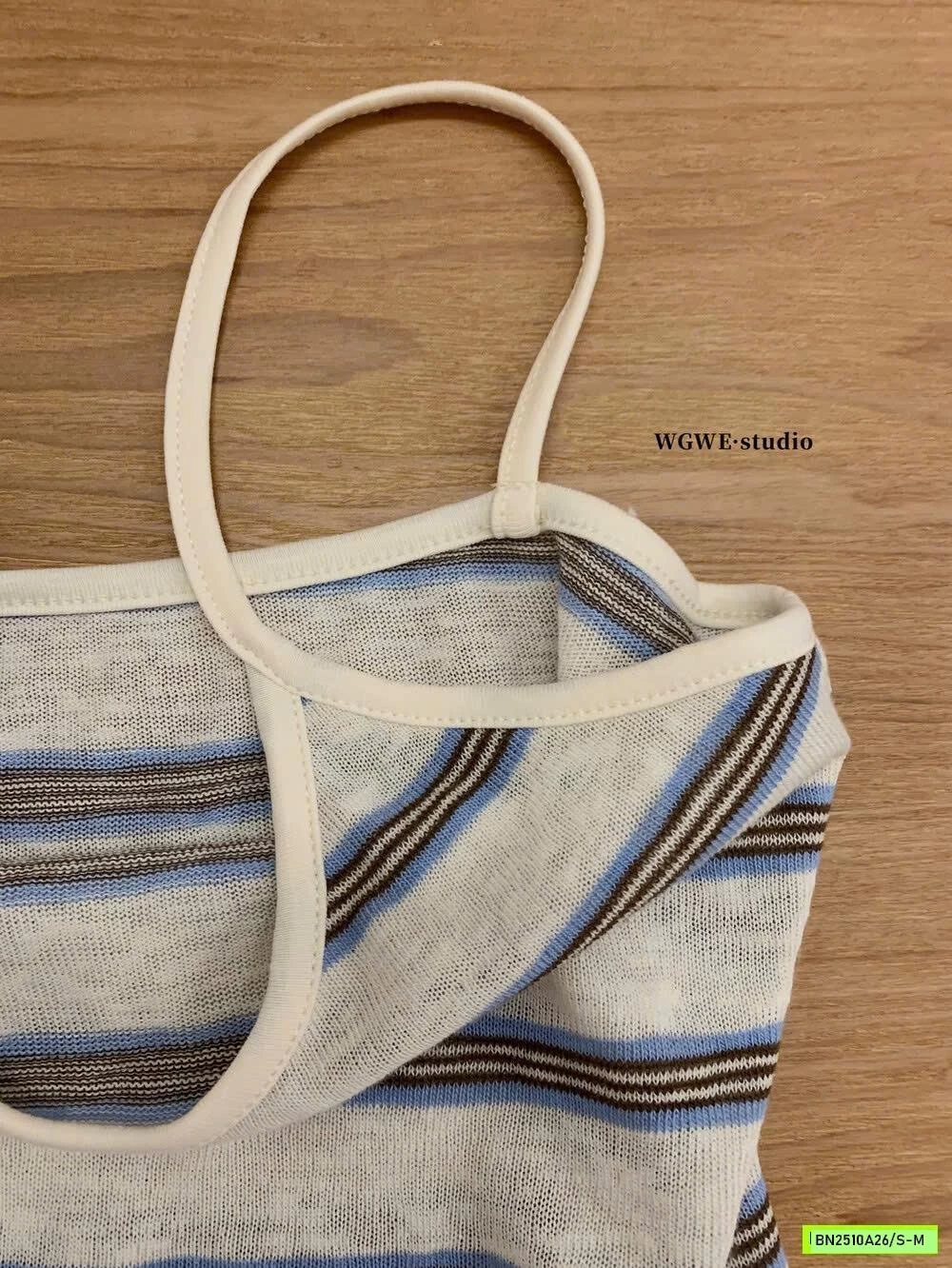 SÉT ÁO 2 DÂY + CARDIGAN KẺ WGWE6850