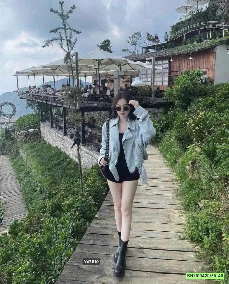 BOOT DA CỔ CAO GÓT VUÔNG