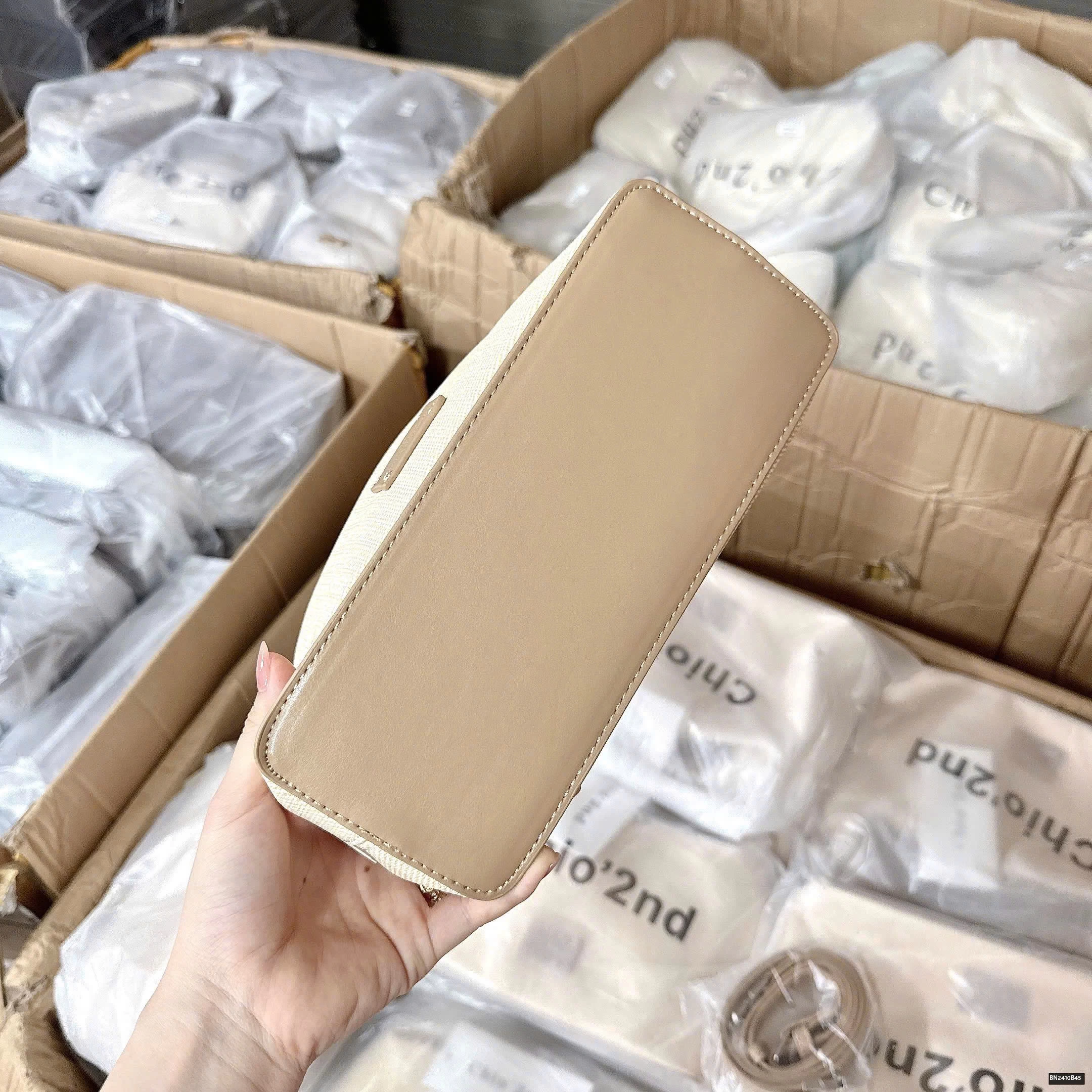 TÚI CHIO'2ND – ĐƠN GIẢN MÀ SANG, MANG LÀ MÊ!