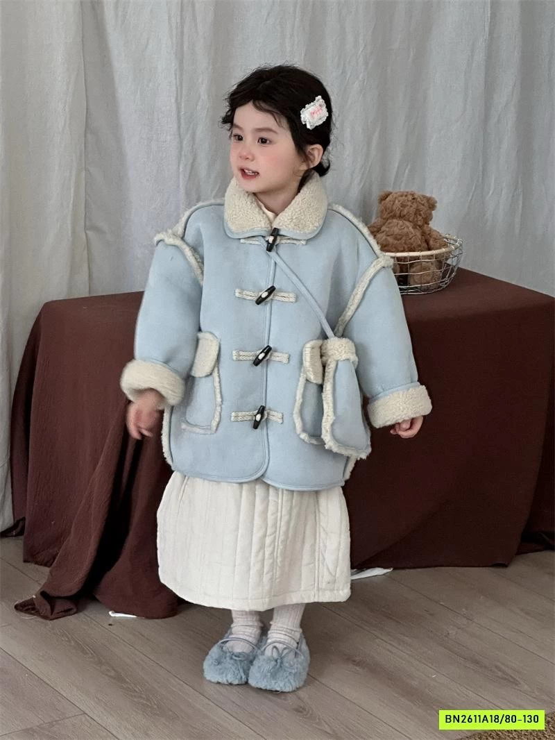 KHOÁC DA LỘN LÔNG CỪU DÁNG DÀI XANH