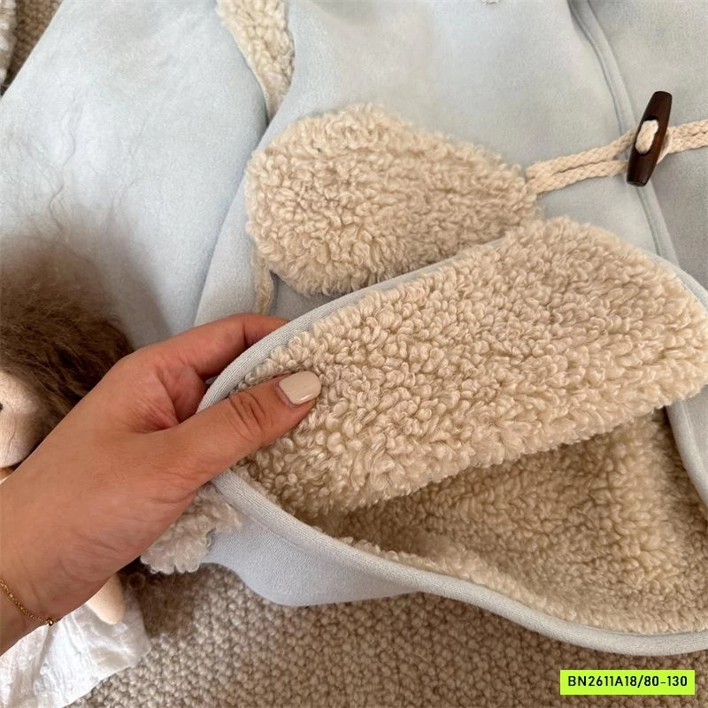 KHOÁC DA LỘN LÔNG CỪU DÁNG DÀI XANH