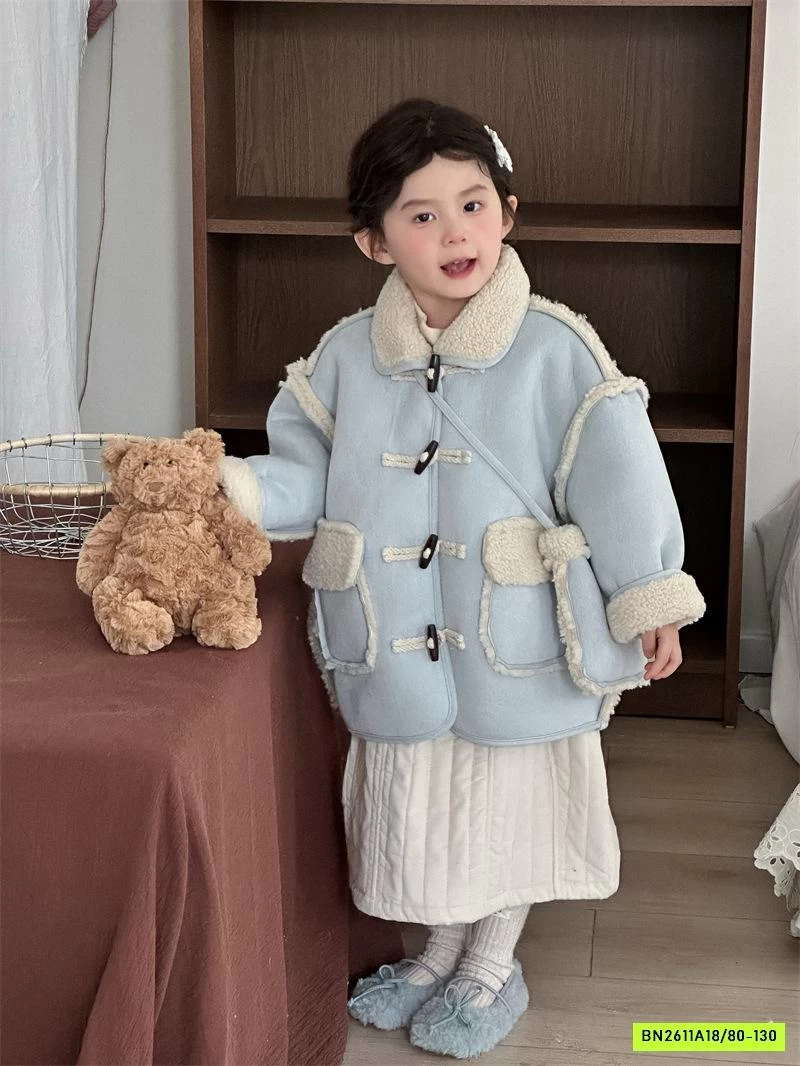 KHOÁC DA LỘN LÔNG CỪU DÁNG DÀI XANH