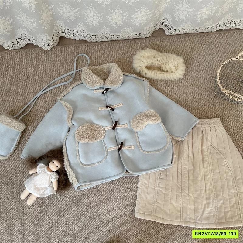 KHOÁC DA LỘN LÔNG CỪU DÁNG DÀI XANH