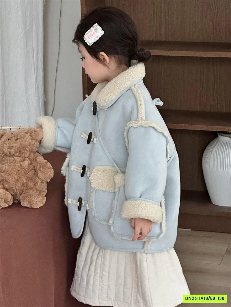 KHOÁC DA LỘN LÔNG CỪU DÁNG DÀI XANH