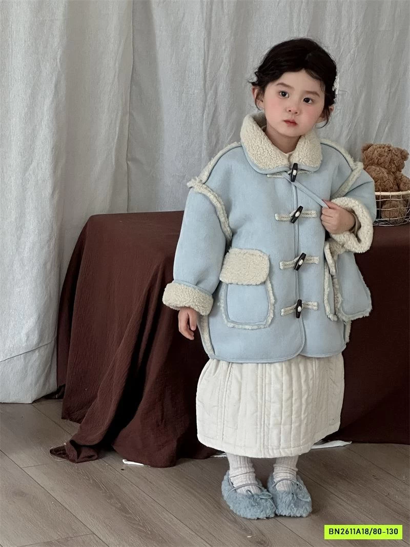 KHOÁC DA LỘN LÔNG CỪU DÁNG DÀI XANH