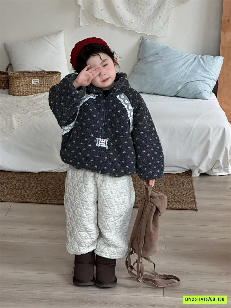 KHOÁC LÔNG CỪU TRẦN TRÁM