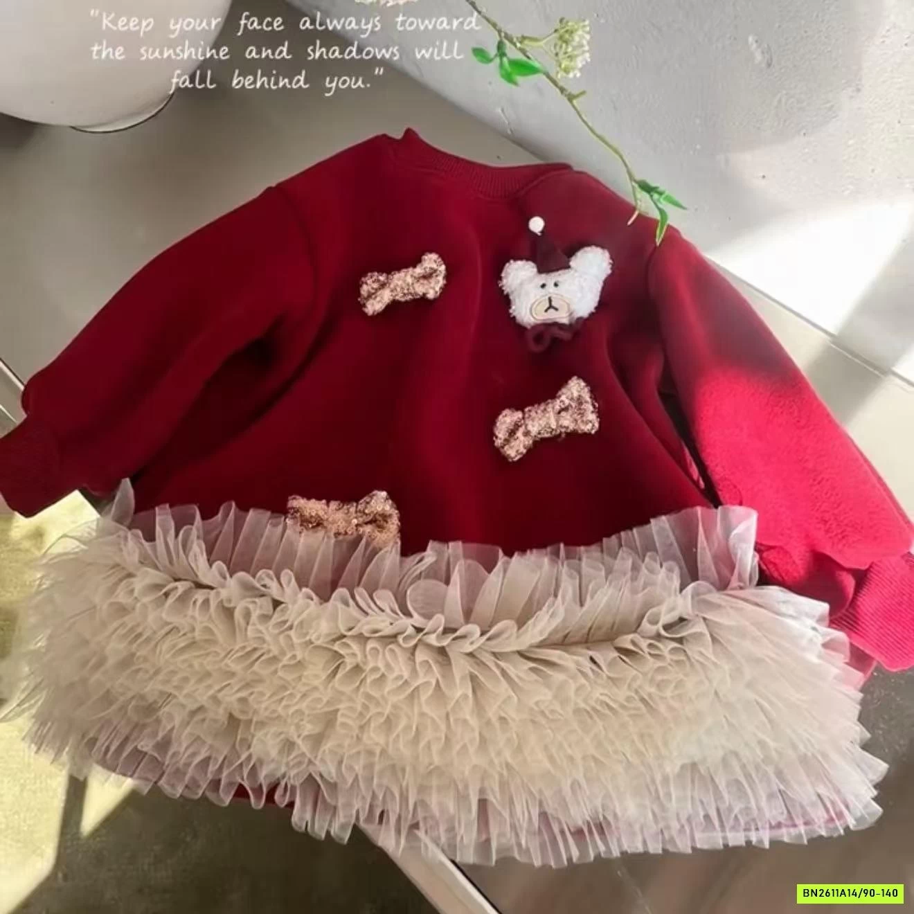 VÁY NỈ ĐỎ VIỀN REN LÓT LÔNG CỪU NINGLI