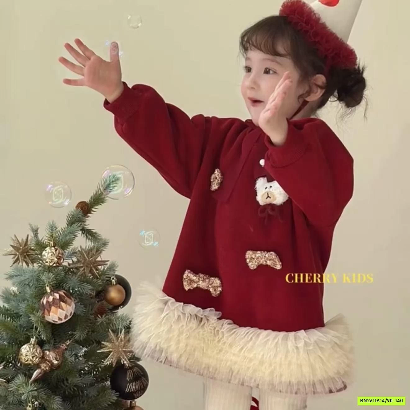 VÁY NỈ ĐỎ VIỀN REN LÓT LÔNG CỪU NINGLI