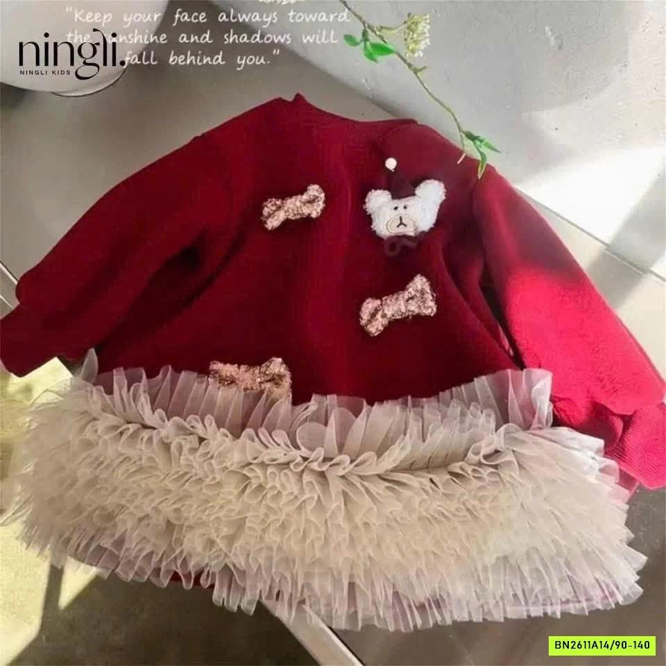 VÁY NỈ ĐỎ VIỀN REN LÓT LÔNG CỪU NINGLI