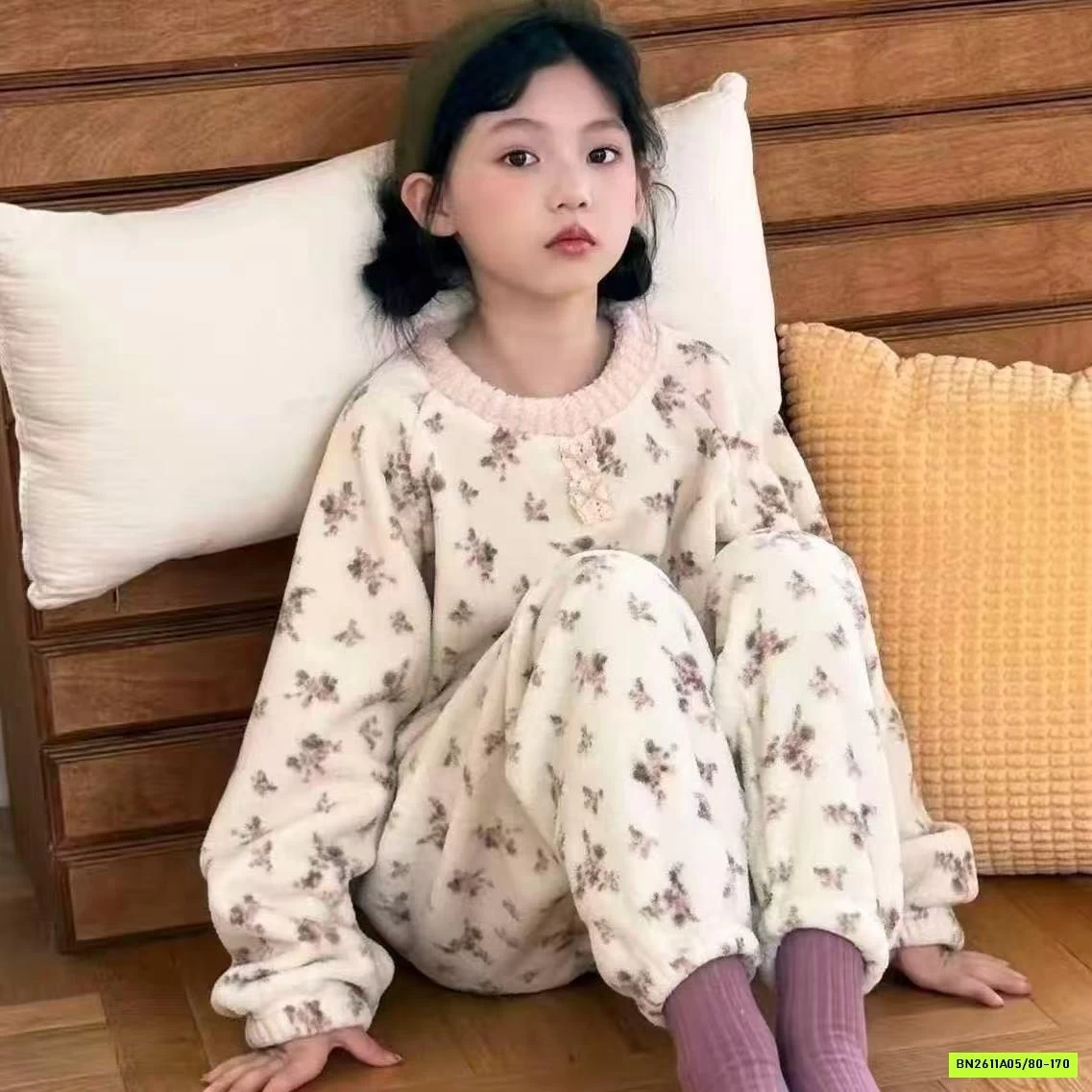 BỌ LÔNG CỪU HOA NHÍ