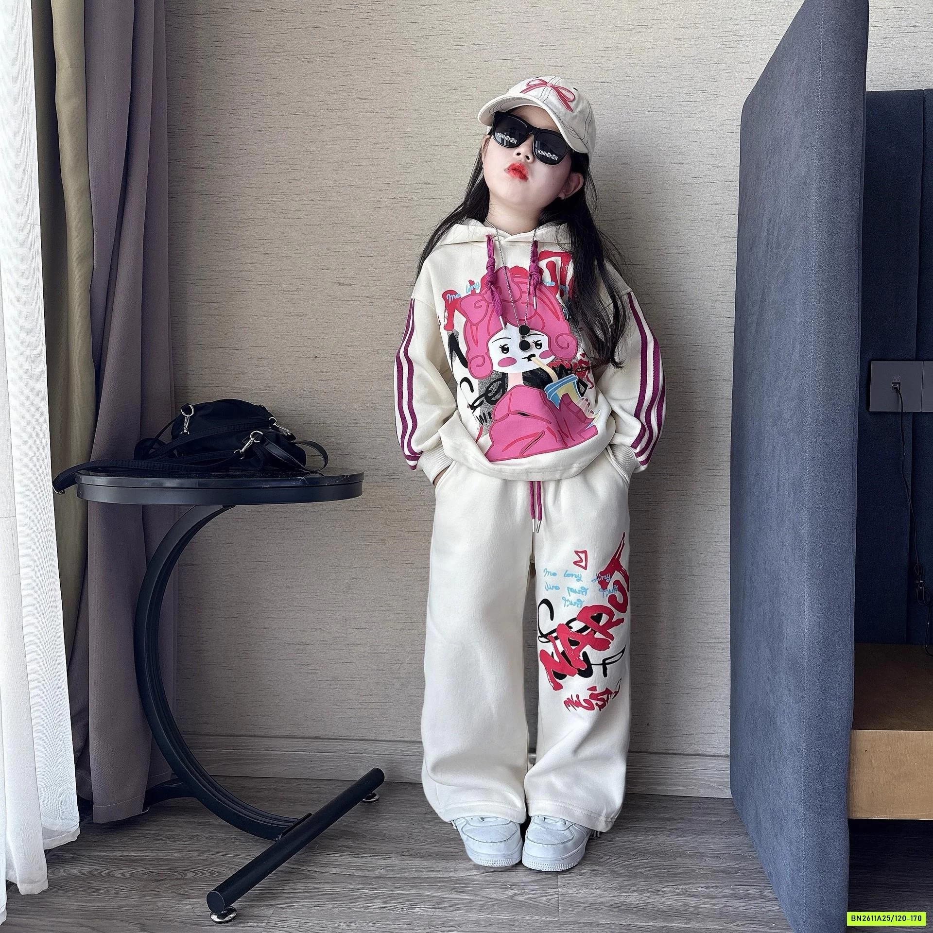 SÉT NỈ CÔ GÁI HOẠT HÌNH