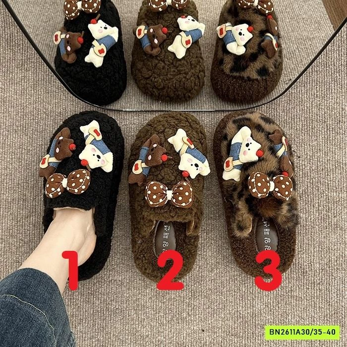 DÉP LÔNG CỪU GẮN CHARM