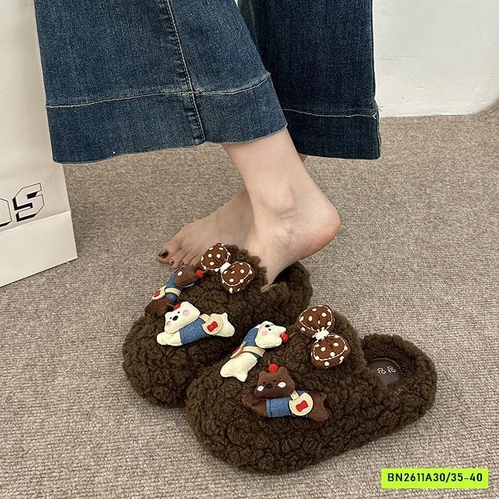 DÉP LÔNG CỪU GẮN CHARM