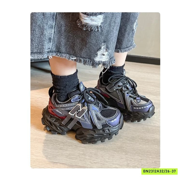 SNEAKER THỂ THAO CHỮ N