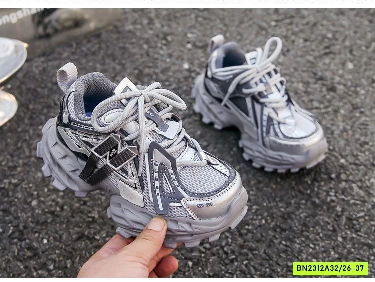 SNEAKER THỂ THAO CHỮ N