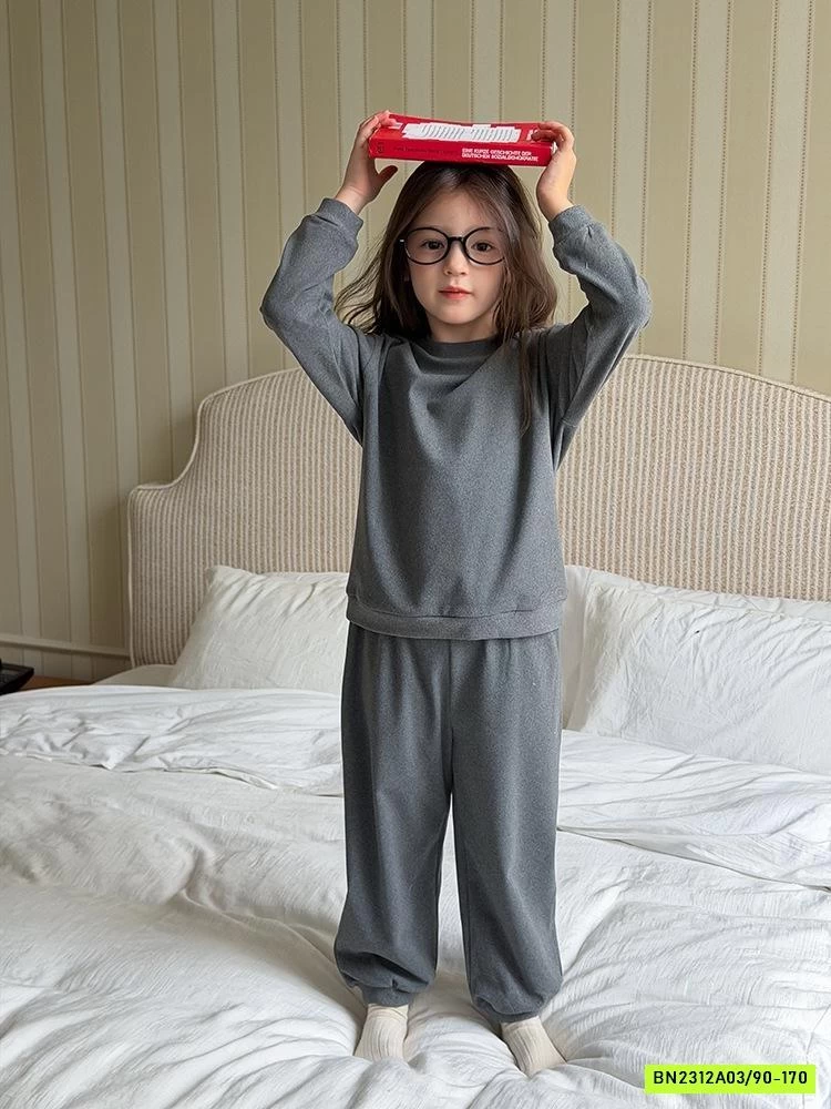 BỘ NỈ TRƠN MÀU 25H034 AMBB