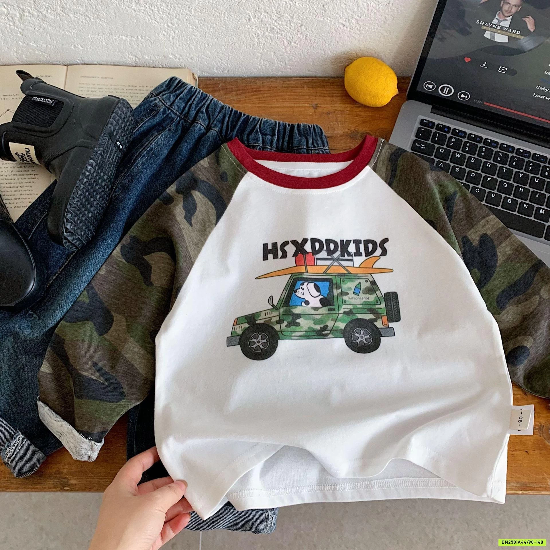 ÁO THUN PHỐI TAY RẰN RI