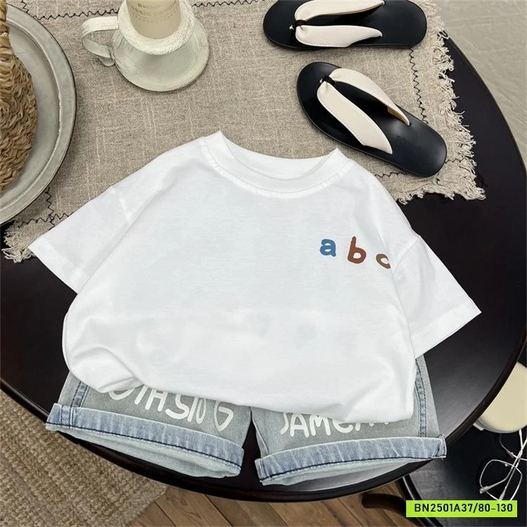 ÁO THUN CHỮ CÁI NGẮN TAY