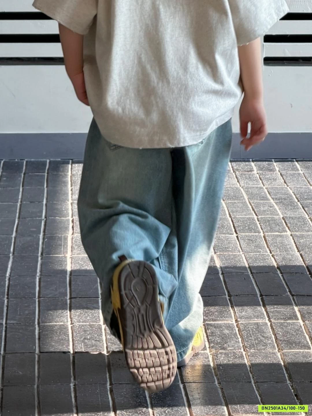 JEANS BAGGY VÁ GỐI CÁ TÍNH