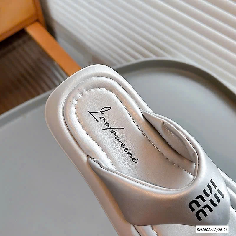 DÉP LÊ KẸP NGÓN MUIMUI