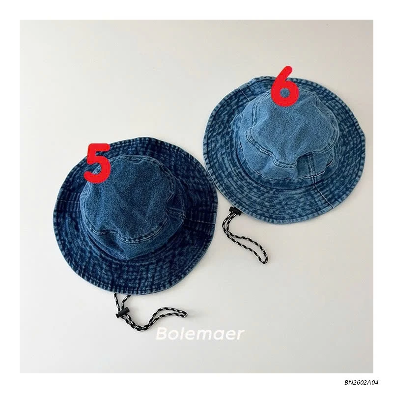 MŨ BÈO JEANS CÓ QUAI