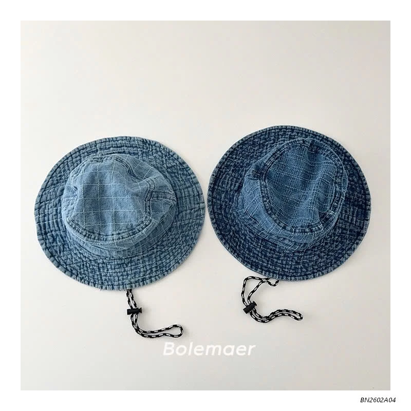 MŨ BÈO JEANS CÓ QUAI