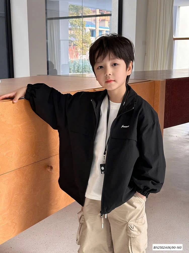 KHOÁC GIÓ 25A116 AMBB