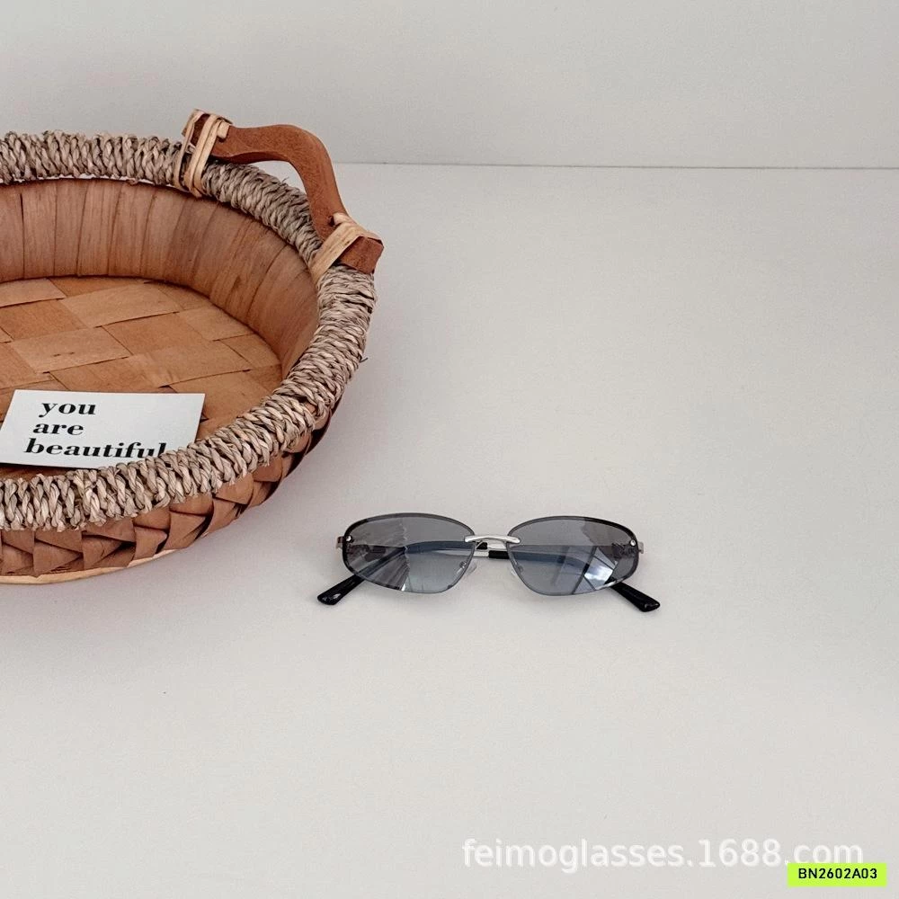 KÍNH THỜI TRANG GỌNG NHỎ KIỂU MỸ