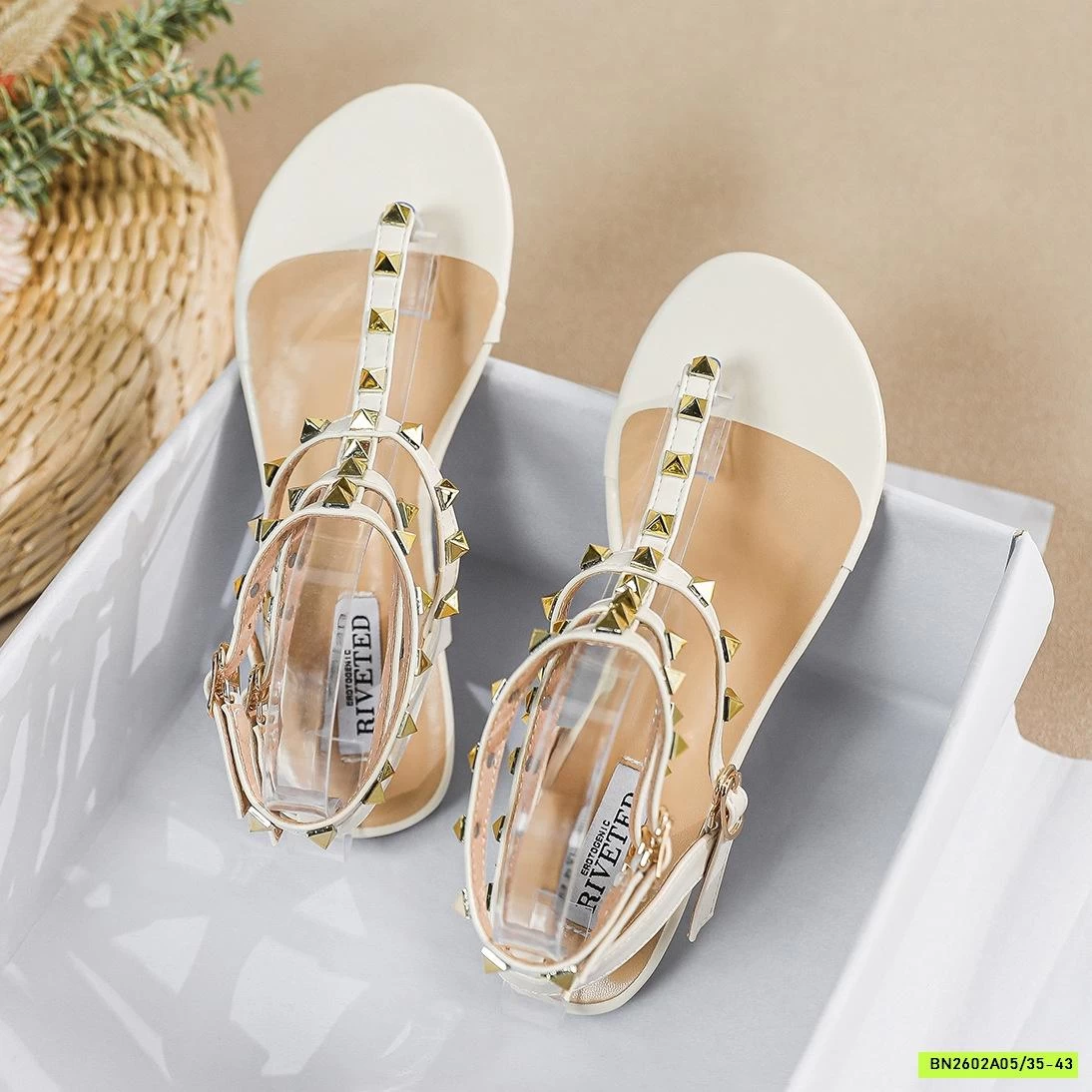 SANDAL XỎ NGÓN TÁN ĐINH