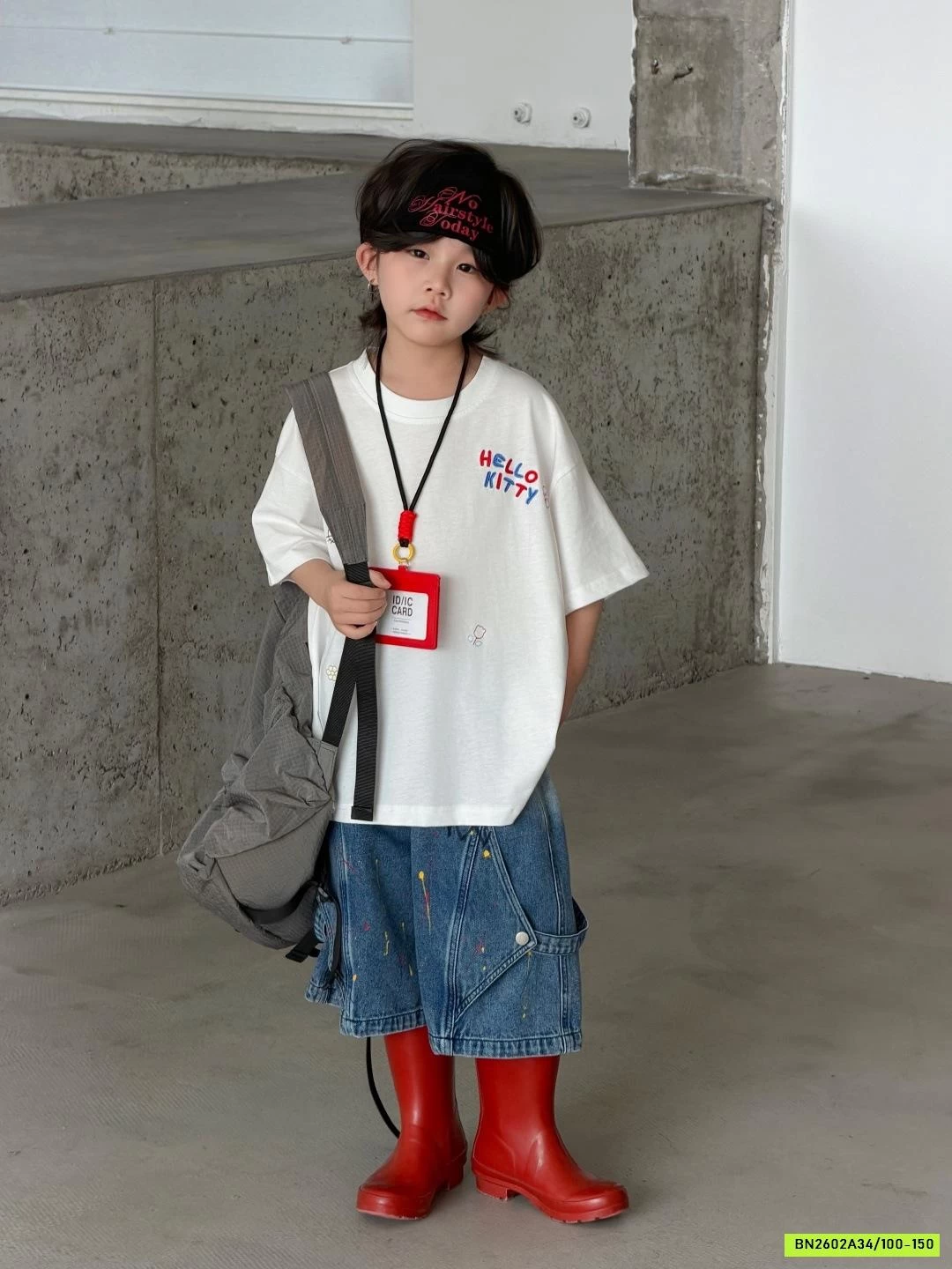 THUN TRẮNG CHỮ MIX SHORT VẢY SƠN