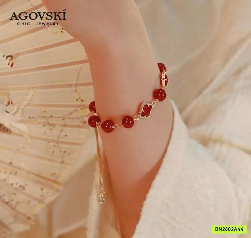 VÒNG TAY ĐỎ MAY MẮN AGOVSKI
