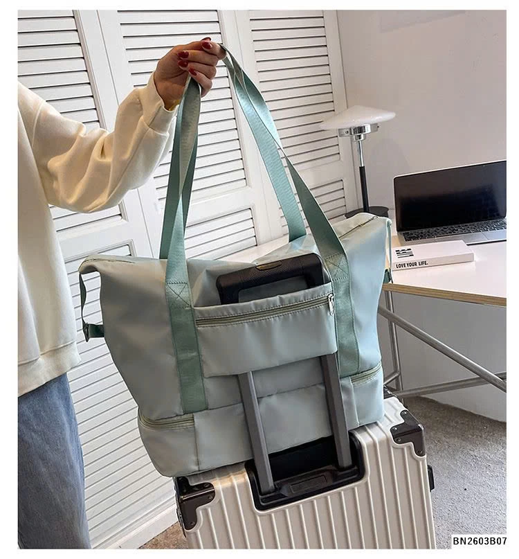 TÚI DU LỊCH BẢN VUÔNG