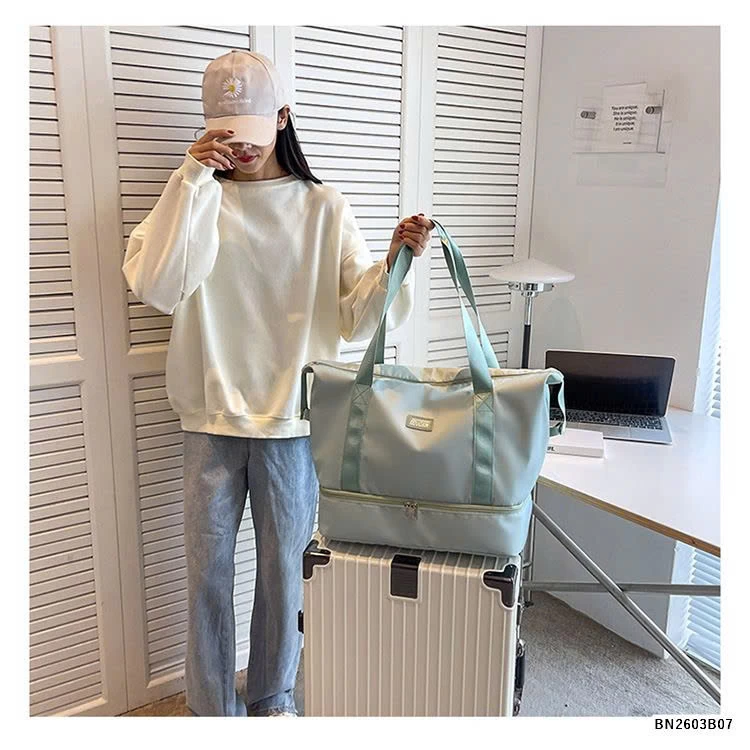 TÚI DU LỊCH BẢN VUÔNG