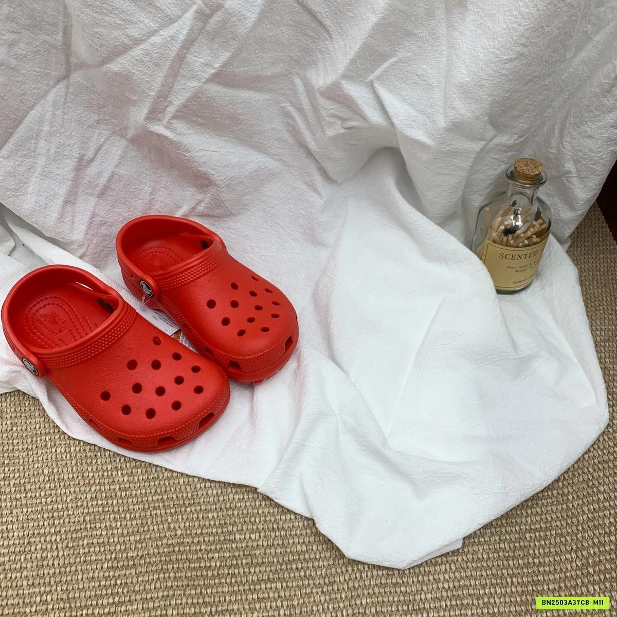 DÉP SỤC CROCS GIA ĐÌNH