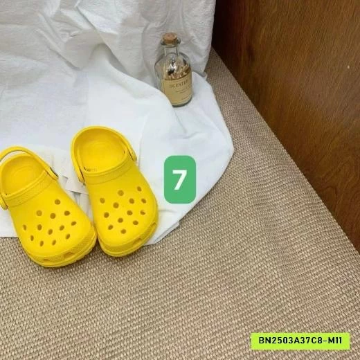DÉP SỤC CROCS GIA ĐÌNH