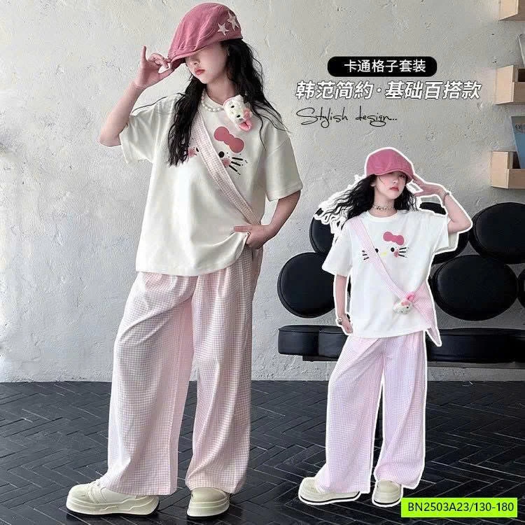 SET ÁO THUN KITTY MIX QUẦN KẺ HỒNG